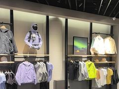 -凯乐石KAILAS(万国奥特莱斯店)