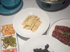 -荷塘秋月·本帮江浙菜(国权路店)