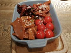 当红卤味拼盘-蜜桃餐厅·伴山(湖滨商业街店)