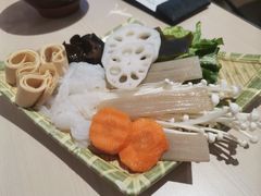 蔬菜小拼盘-鱼酷活鱼烤鱼(恒隆广场店)