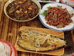 -冶建镜子·老南昌大排档·江西虾王(总店)