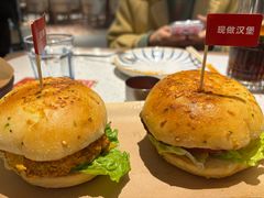 -必胜客(兴华中路PH店)