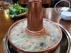 -岳记兴隆·青城腊排铜火锅(融创店)