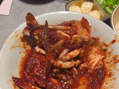 -草家酱蟹炭火烤肉店(珲春南路一店)