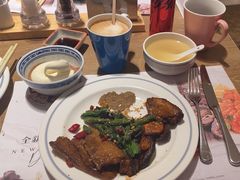 -咖啡苑自助餐厅·中国大饭店