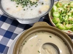 -洞密园美食城·二十二年老店(富华路店)