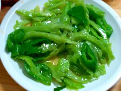 -曾氏肥肠馆(凯瑞雅居店)