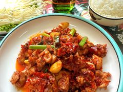 贵州辣子鸡-弘烨 贵州酸汤 鱼火锅(东财店)