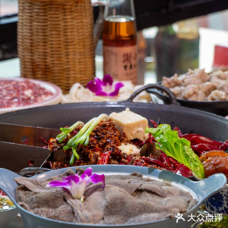 终于吃到啦，彭州鲜货市井火锅天花板