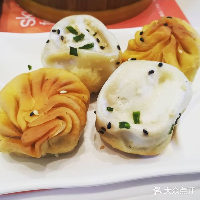 食悦天美食广场(西安CityOn熙地港购物中心店)蟹粉生煎图片