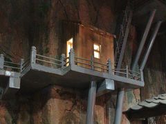 -破瓦寒窑·地摊烤羊排