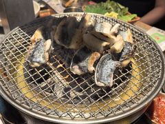 -草家酱蟹炭火烤肉店(珲春南路一店)