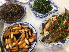 清蒸白水鱼-邱记私房菜·十八年本地菜