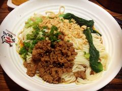 -芙蓉巷成都名小吃(丹尼斯2天地店)