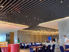 大堂-武汉世茂希尔顿酒店·汇·全日餐厅