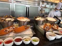 -圣丰索菲特·2 On 988 Café 自助餐厅