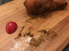 -悦享绿山墙西餐厅