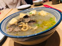 金陵鸭血粉丝汤-弄堂小笼包(西青中北永旺购物中心店)
