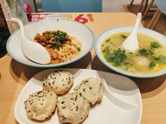 -小杨生煎(周浦万达店)