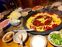 -舒家大院重庆老火锅(纪念塔店)