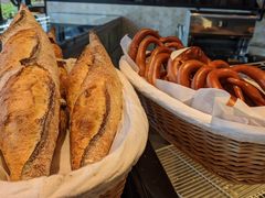 -麦田工坊(月湖店)