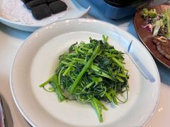 -黛瓦里·花园飨宴
