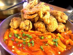 炸鸡配辣炒年糕-HOTISLAND海鸡岛·韩国料理(江南西店)