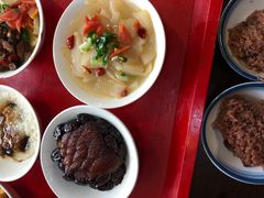 -蓝田九大碗民俗食府(蓝田店)