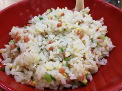 -江城燕子大排档(江汉路步行街店)