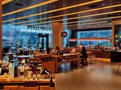 大堂-星巴克臻选(上海合生汇1F店)