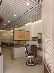 -MARTIN'S BARBER SHOP男士理发馆