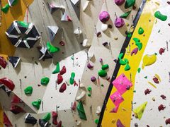 -问山MountQuest攀岩馆