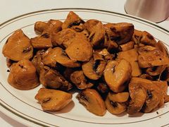 -Wolfgang’s Steakhouse 沃夫冈牛排馆(上海白玉兰广场店)