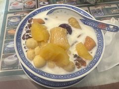 -广信牛奶甜品世家(台东店)