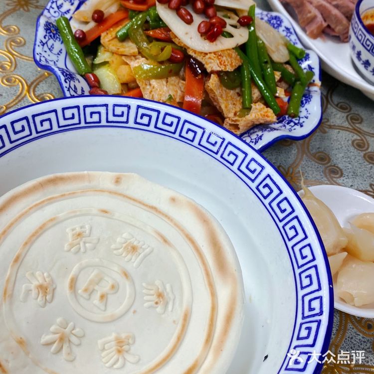 西安bi吃榜这家泡馍终于吃上了！