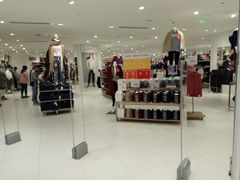 -优衣库(青岛伟东乐客城店)