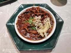 -松鹤面馆·古法焖肉面(观前店)