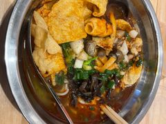 -柳州肥姨妈大骨螺蛳粉(万达中心店)
