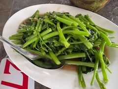 -拉威海鲜市场