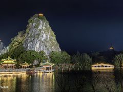 -星湖旅游景区七星岩