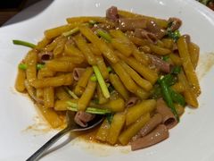 土豆条炖海肠-品味居·首店·大连鲜活海鲜大连菜(东港店)