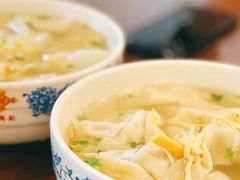 鸡汤三鲜馄饨-王興記(中山路店)