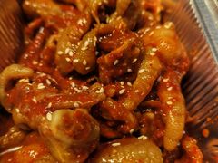 韩式辣鸡爪-草家酱蟹炭火烤肉店(珲春南路一店)
