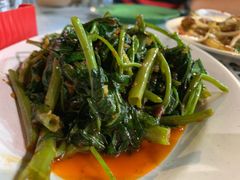 -明记烧鱼美味店