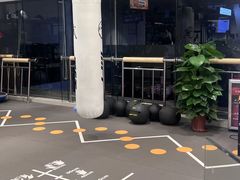 -超鹿运动(达信大厦店)