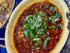 -马路边边串串香(苗栗路店)