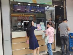 门面-CoCo都可(湖滨银泰店B区店)