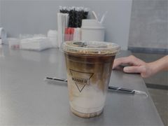 燕麦拿铁-Manner Coffee(IFS一楼店)