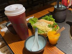 -湊湊火锅·茶憩(颐堤港店)