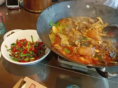 -富正毅三下锅·湘西韵味(天门山索道店)
